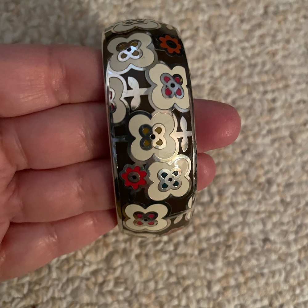 NWOT Brighton Polly, Hinged, Bangle Bracelet with Magnetic Closure